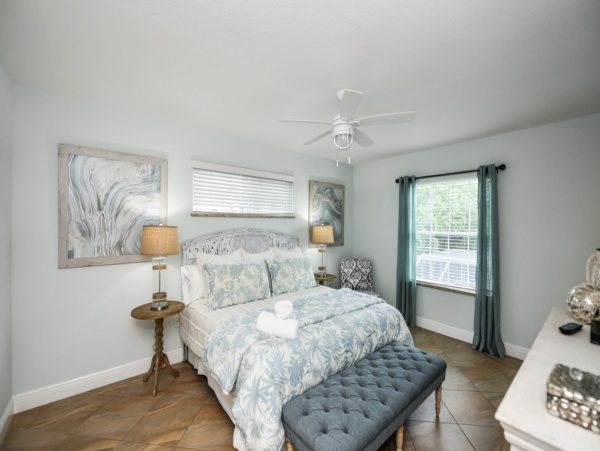 6 Bedroom No Roads to Cross to Beach Anna Maria Rental